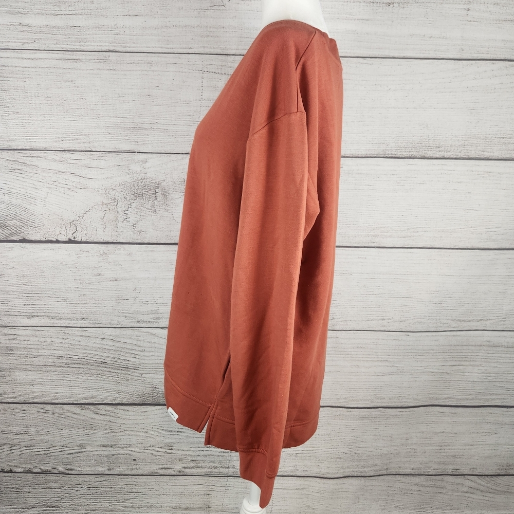 Orvis Women's V-Neck Rust Colored Sweater - Picture 3 of 7